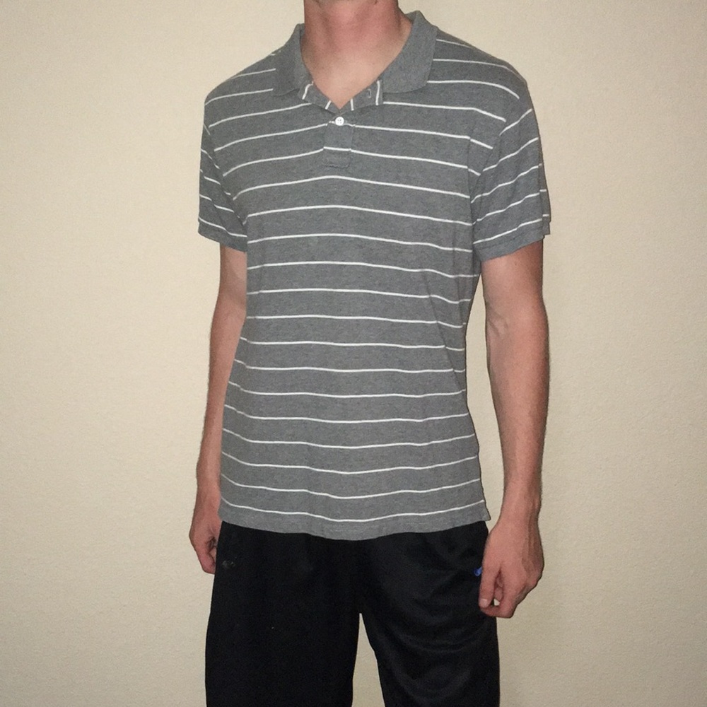 🚫SOLD🚫Stripped Old Navy polo